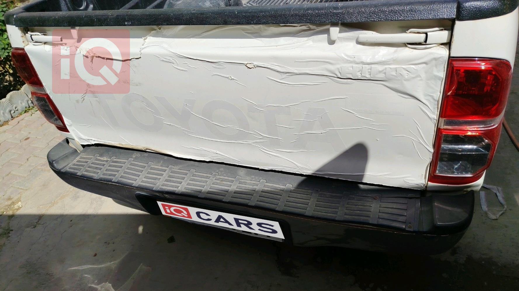 تويوتا هايلوكس